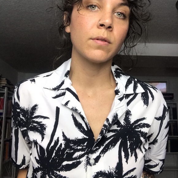 vintage Tops - Retro Stretch Palm Tree Aloha Button Up